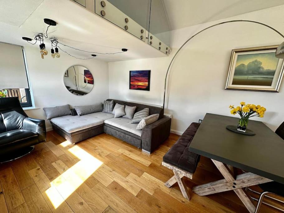 The Boathouse. The Gateway To The Jurassic Coast Villa Poole Ngoại thất bức ảnh